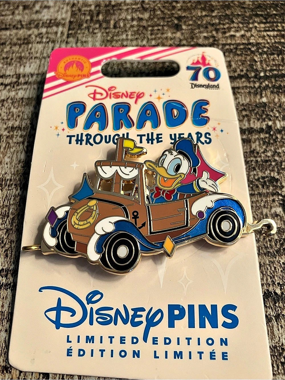 Disney Disneyland 70th Parade Through the Years Donald Duck Pin 
Limited edition